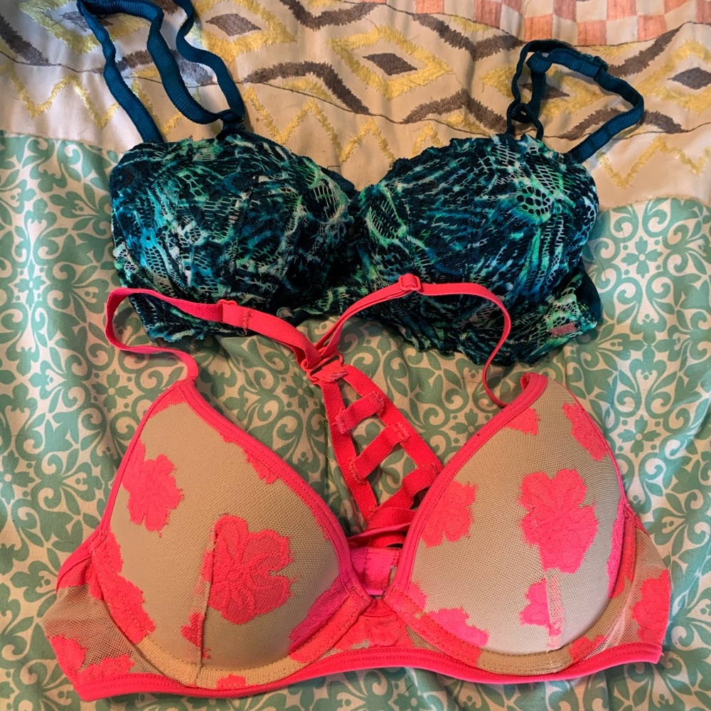 Victoria secrets bras
